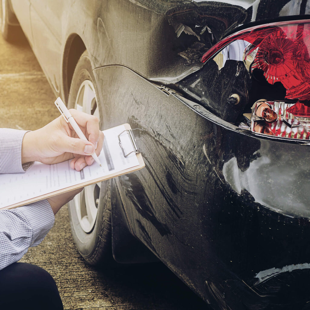 Ainos Abogados - daños y perjuicios