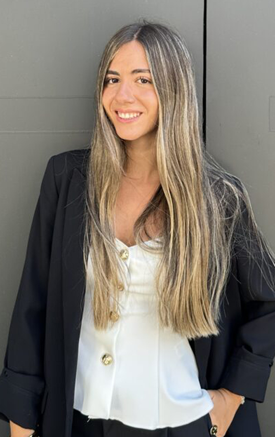 Ainos Abogados - Claudia Canosa