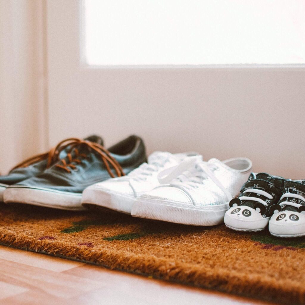 Ainos Abogados - pensiones y custodias